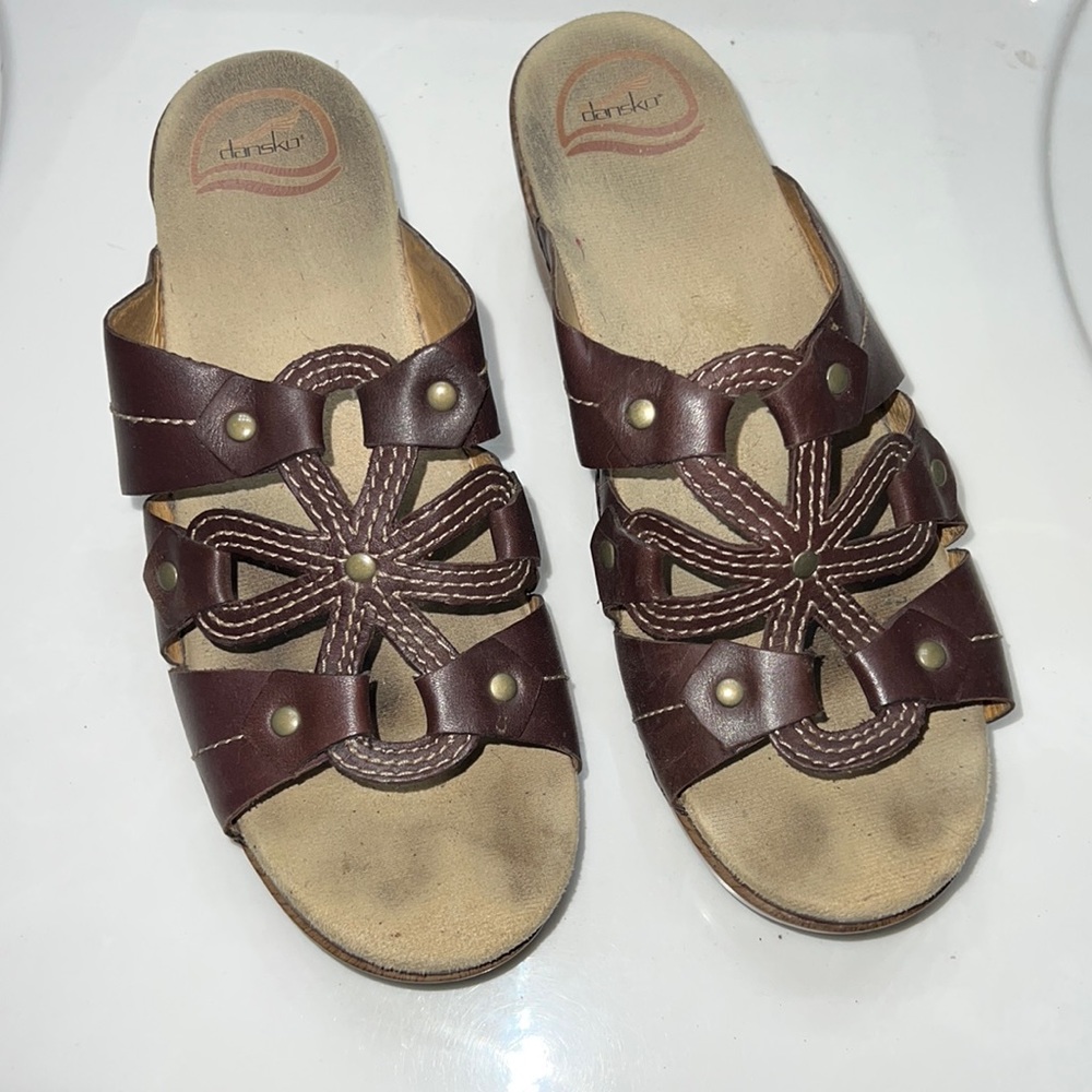 Dansko Serena Clog/Mule Size 40(8.5) - image 1